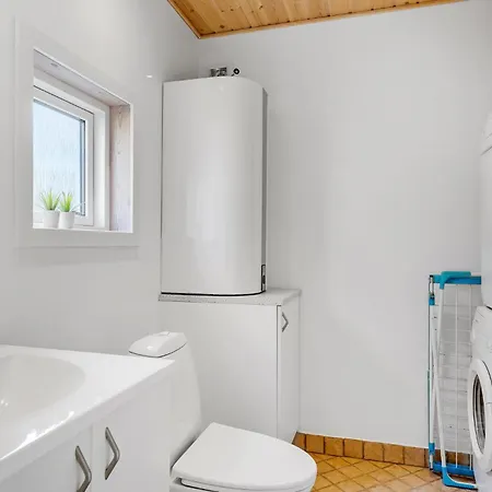 3 Bedroom Cozy In